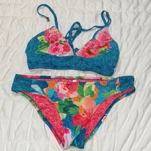 Vera Bradley Multicolor Patterned Fabric